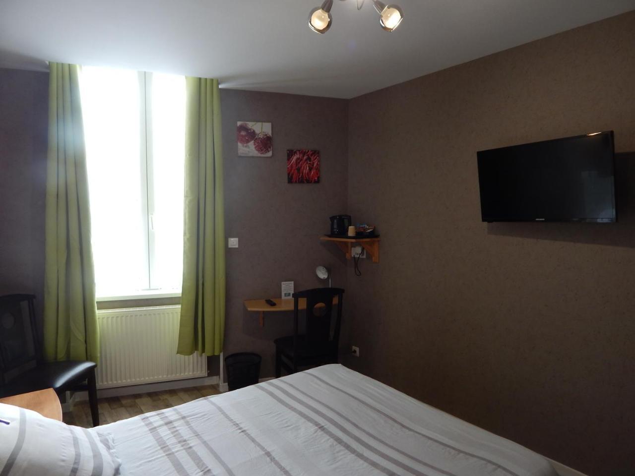 Le Lion D'Or Hotel Ouroux-en-Morvan Bagian luar foto