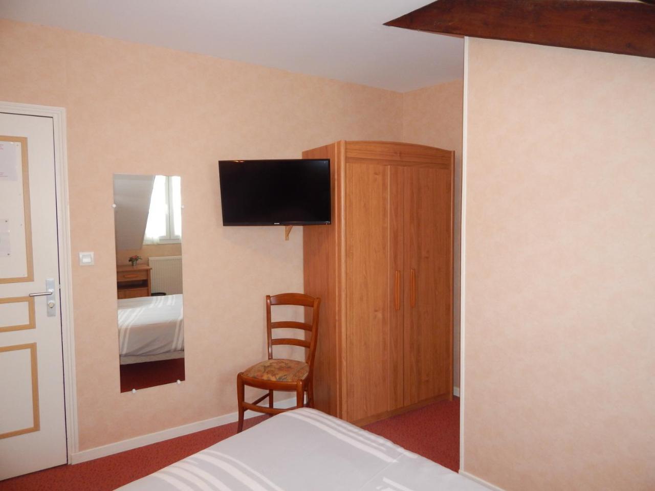 Le Lion D'Or Hotel Ouroux-en-Morvan Bagian luar foto