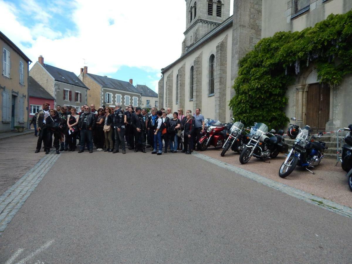 Le Lion D'Or Hotel Ouroux-en-Morvan Bagian luar foto